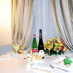 Royal Hotel