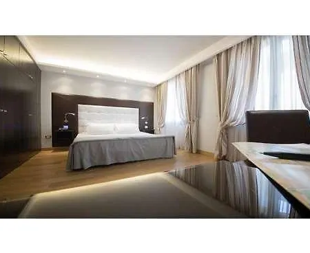 Royal Hotell 4*