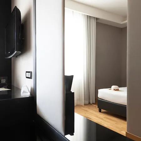 Hotel Royal 4*