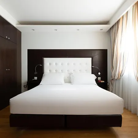 Royal Hotell