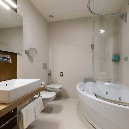 Royal Hotell 4*