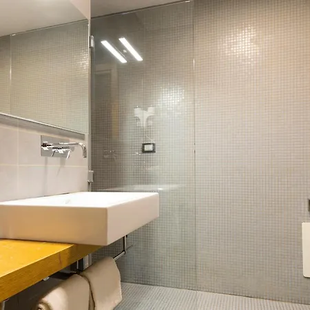 Royal Hotel 4*
