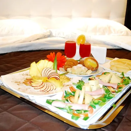 Royal 4*